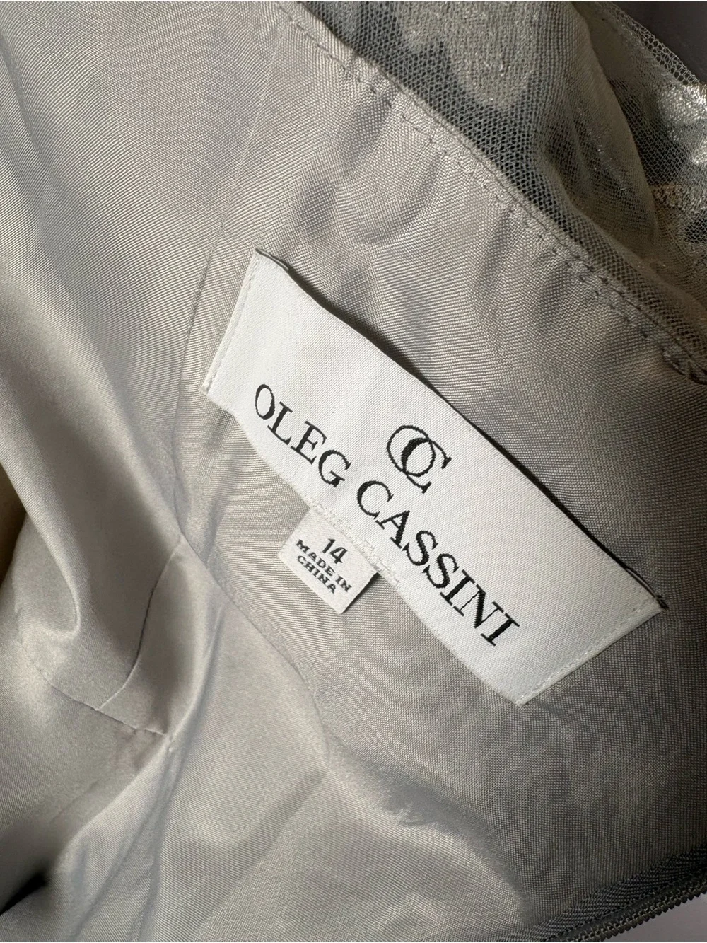 Oleg Cassini velvet embroidered short sleeve sweetheart illusion mesh a line